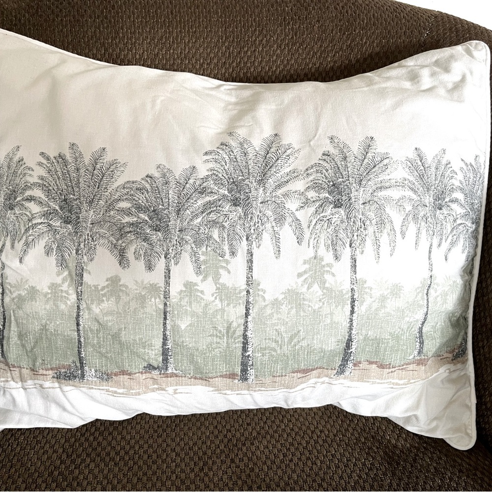 Tommy Bahama home pillow with palm trees NWOT